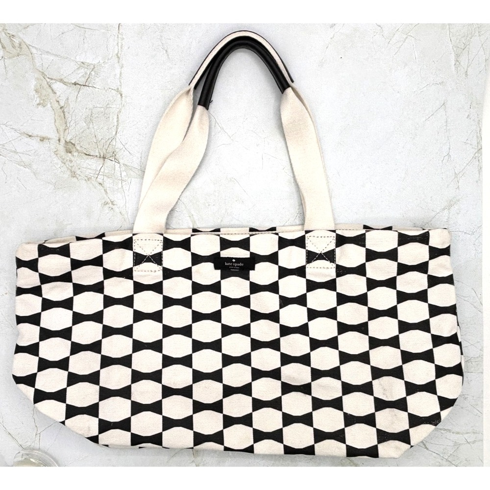 Kate Spade Canvas Cotton Tote Classic Bowtie Black White Leather Handle EUC - Picture 3 of 15